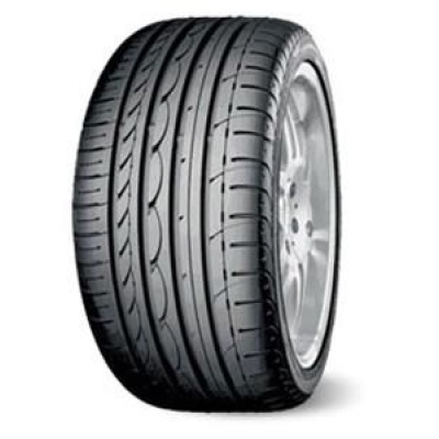 Yokohama Advan Sport V103S 245 45 R17 95Y  